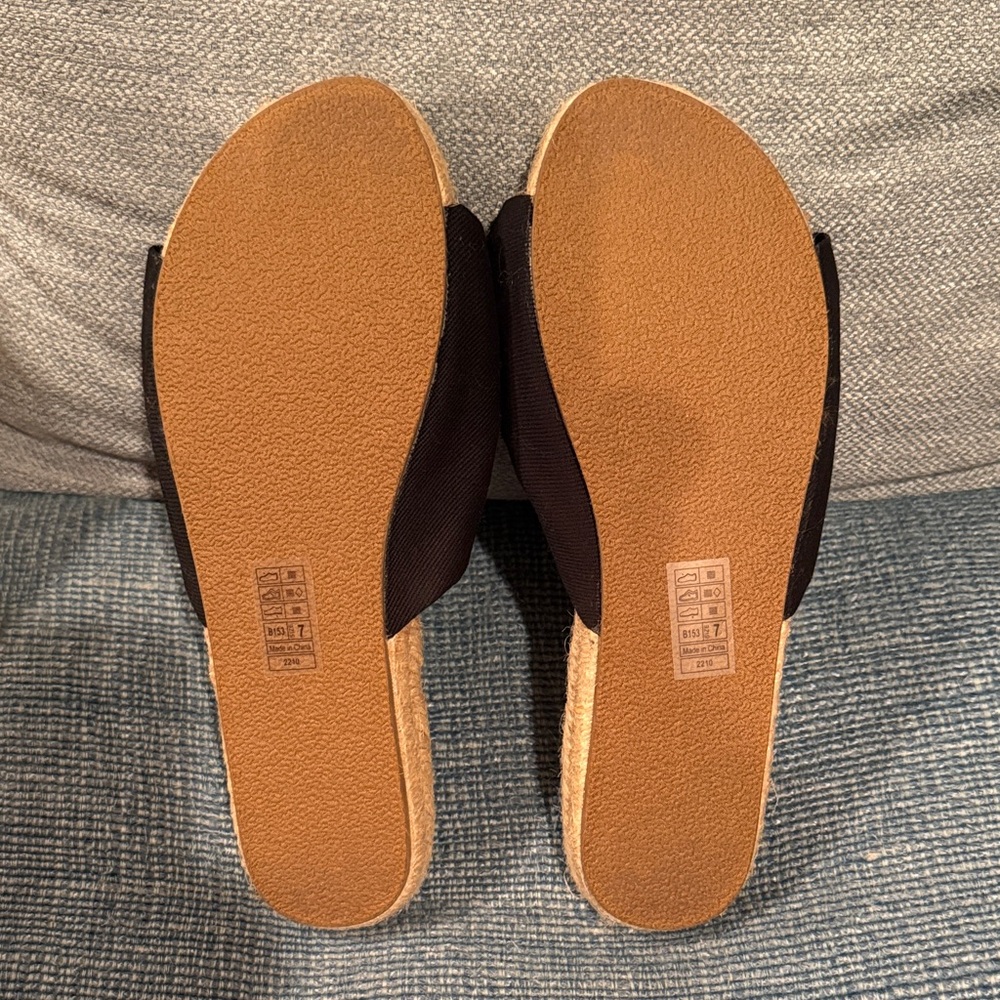 Blowfish Black Bow Slide Espadrille Sandals NWOT Women’s 7 - Picture 5 of 6